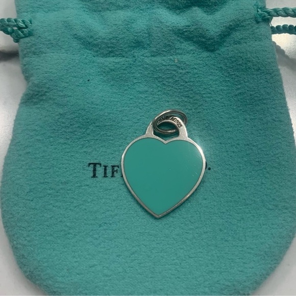 🩵 Tiffany & co. 🩵 Return to Tiffany charm Blue - Picture 2 of 4